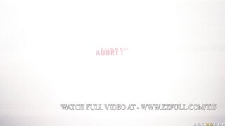 Thief Gets Caught By Therapist.Aubrey Black, Audrey Black / Brazzers