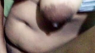 Desi sexy bhabi fingering