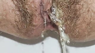 How do girls piss with a hairy pussy? Super mega closeup view POV