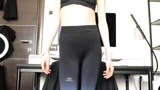 Cameltoe and Yoga Pants Worship